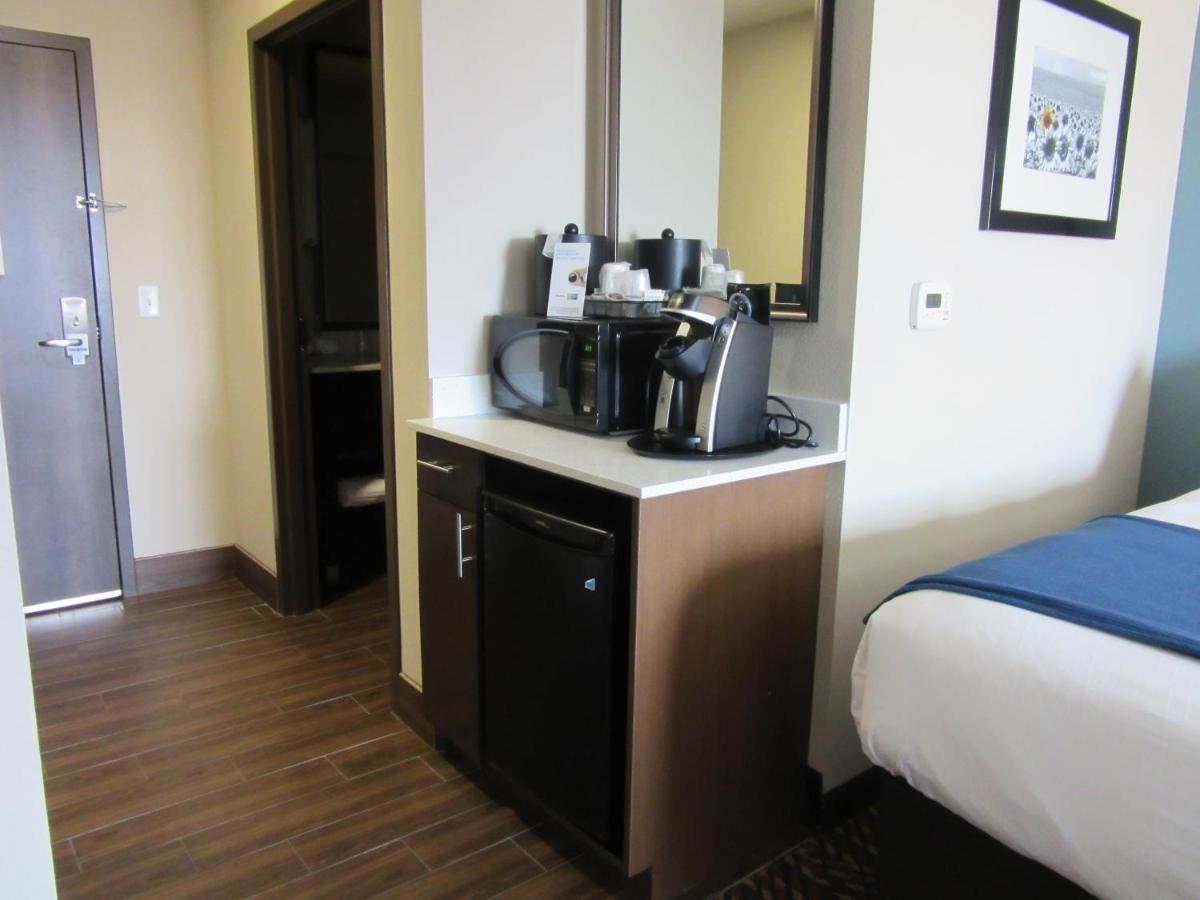 Holiday Inn Express Wichita South By Ihg Dış mekan fotoğraf