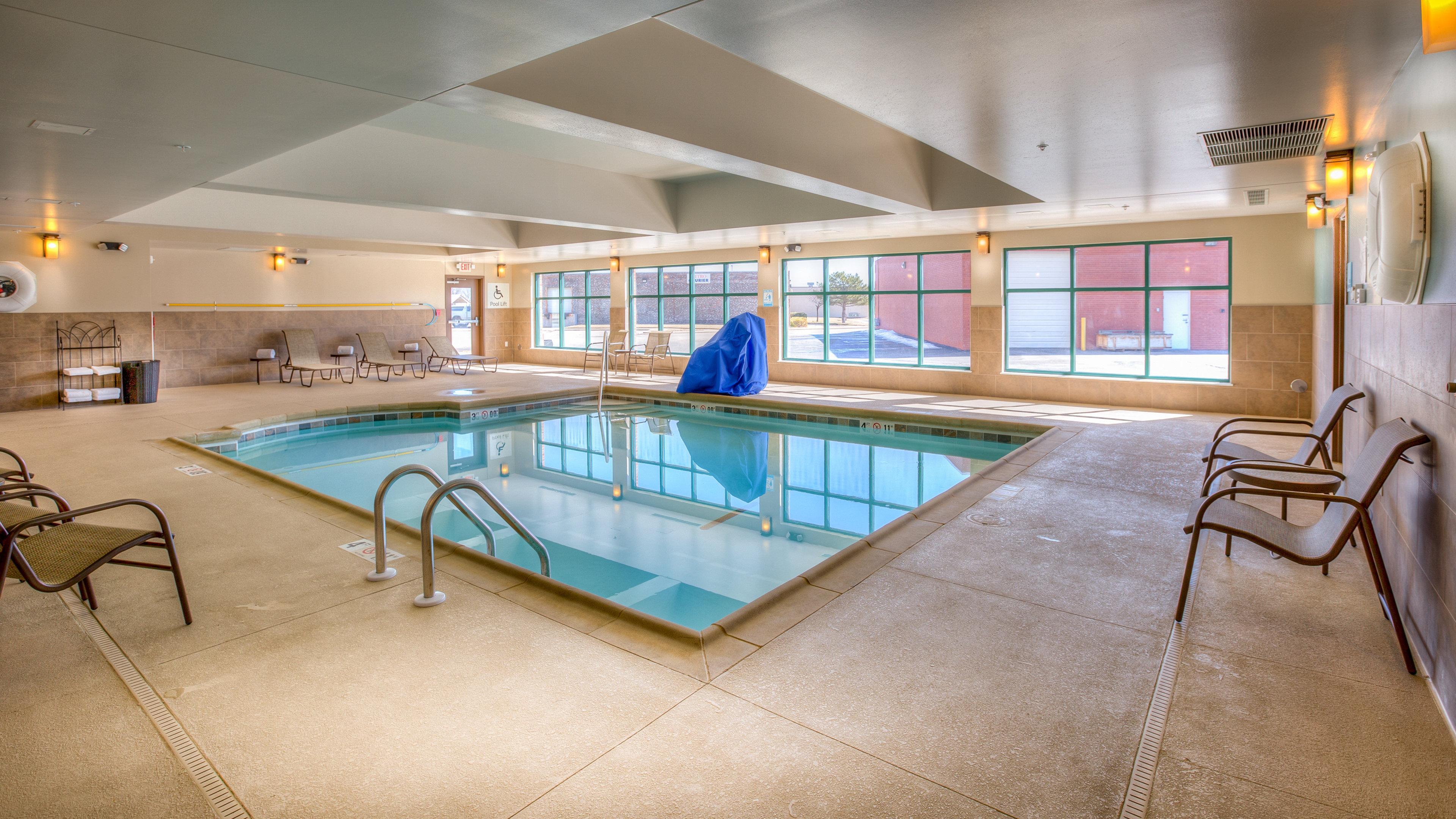 Holiday Inn Express Wichita South By Ihg Dış mekan fotoğraf